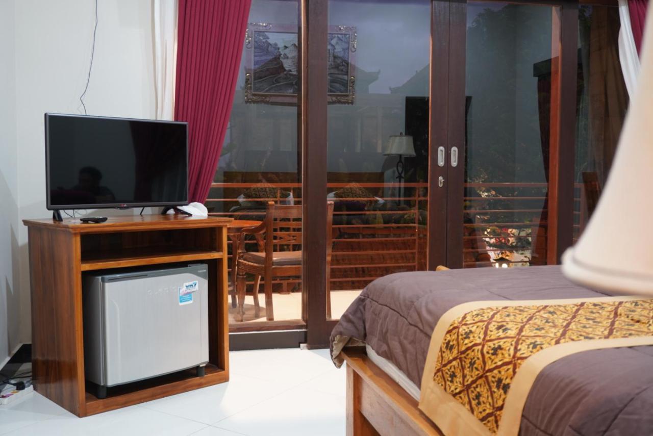 Puri Bisma Ubud - 4 Bedroom Private Villa - 10 Min Walking To Ubud Center Экстерьер фото